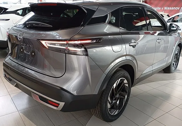 Zunanja slika - Nissan Qashqai - 1.3 DIG-T M.Hybr.158 4WD X-Tr.N-CONNECTA+COLD - 5