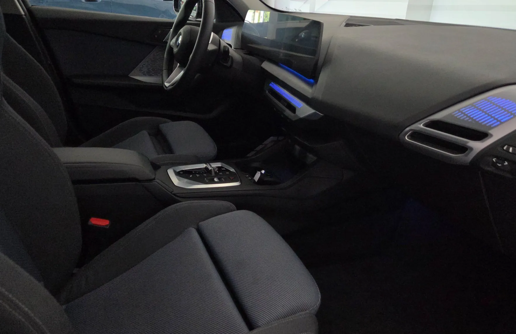 Zunanja slika - BMW Serija 1 - : 118d Avt.-ADAPT.LED-KAMERA-AMBIENT - 12