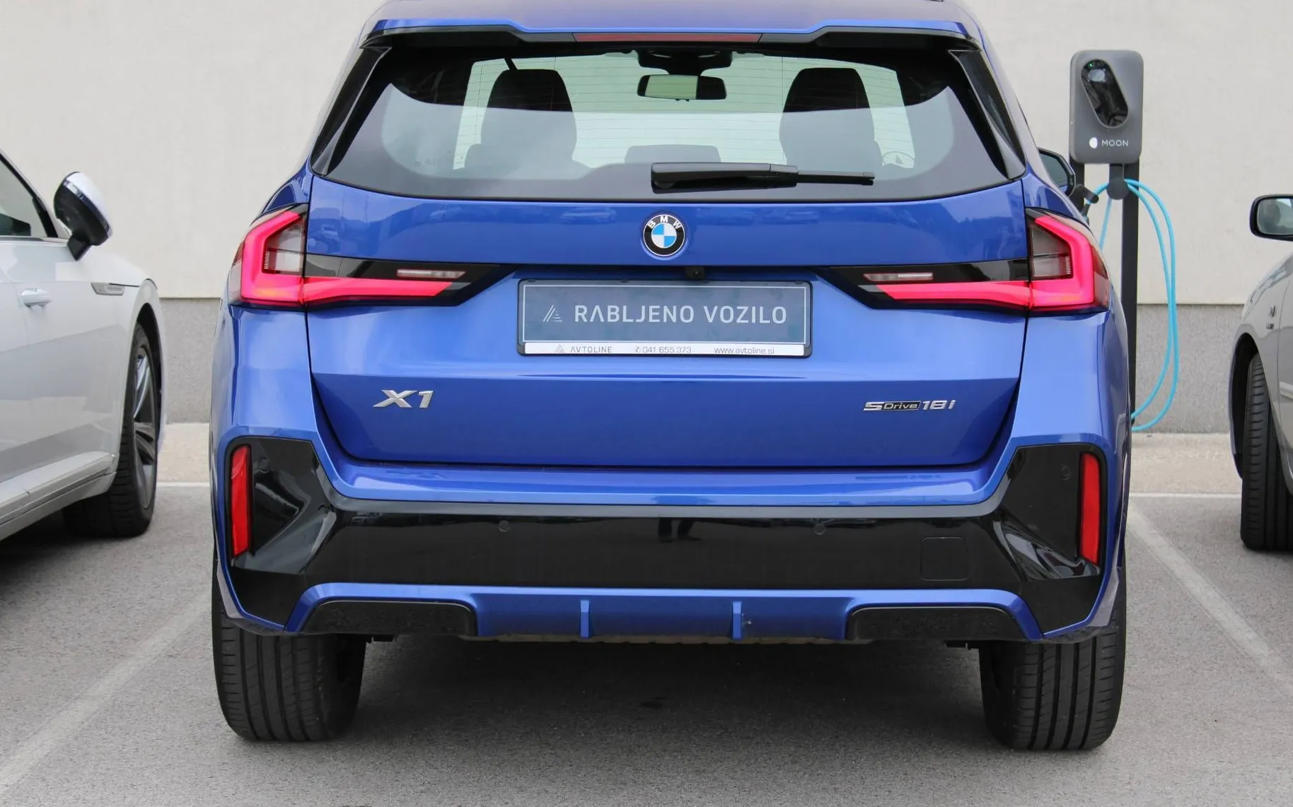 Zunanja slika - BMW X1 - serija :  sDrive18i  AT  M SPORT KAMERA KEYLESS LED - 9