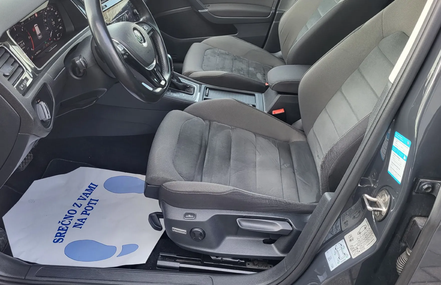 Zunanja slika - Volkswagen Golf - Variant 1.6 TDI R-Line avt. - 6
