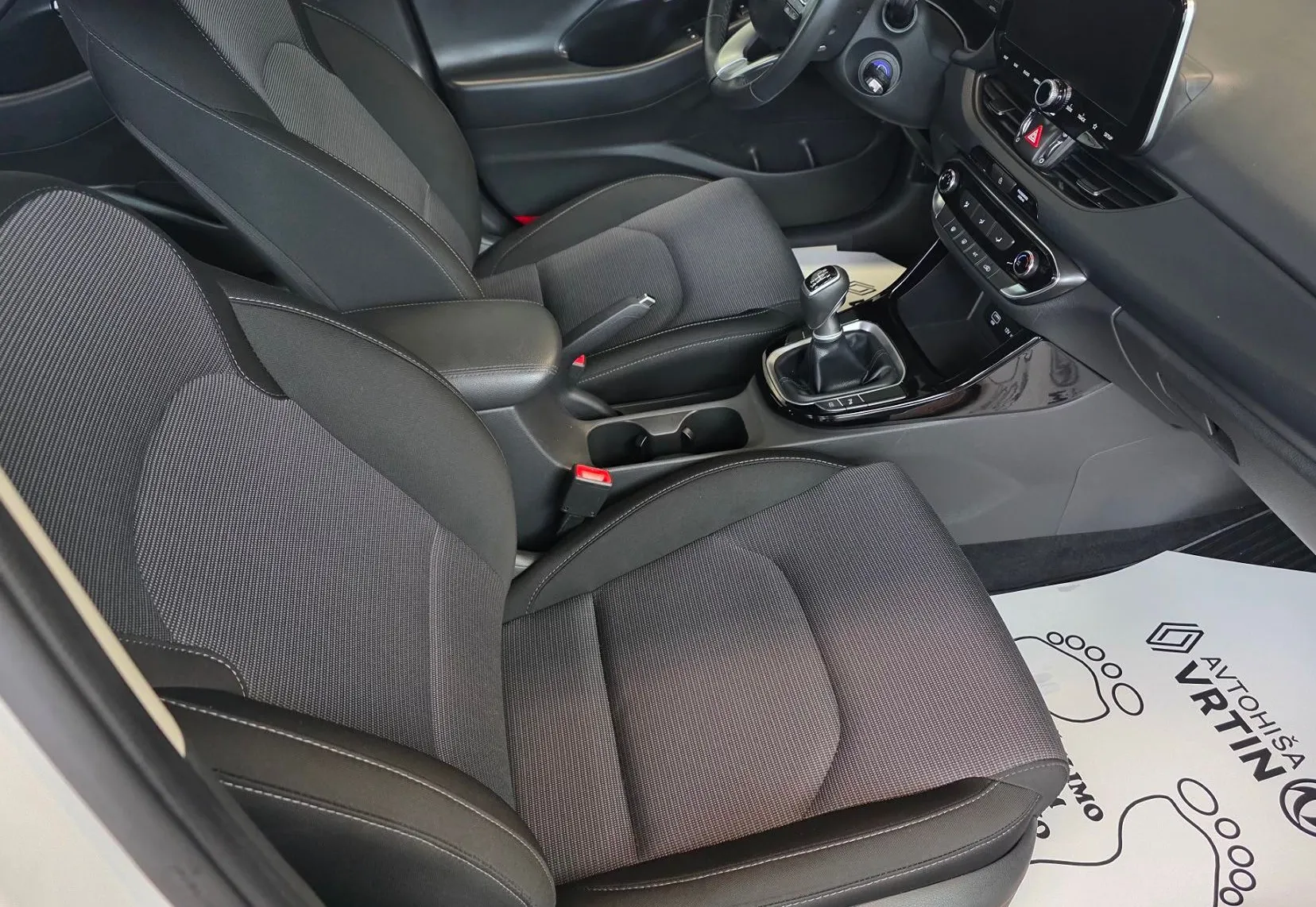 Zunanja slika - Hyundai i30 - 1.0 T-GDI 100 Business Z ENOLETNIM JAMSTVOM - 10