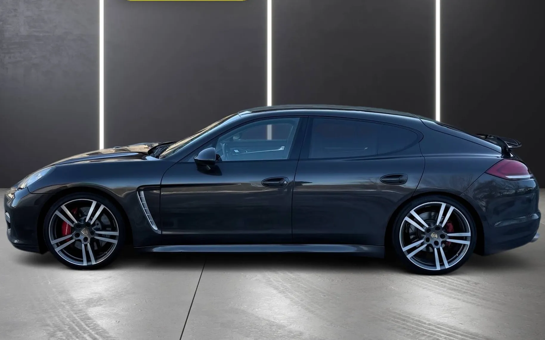 Zunanja slika - Porsche Panamera - TURBO RADAR XENON KAMERA MEMORY ZRAČNO - 4