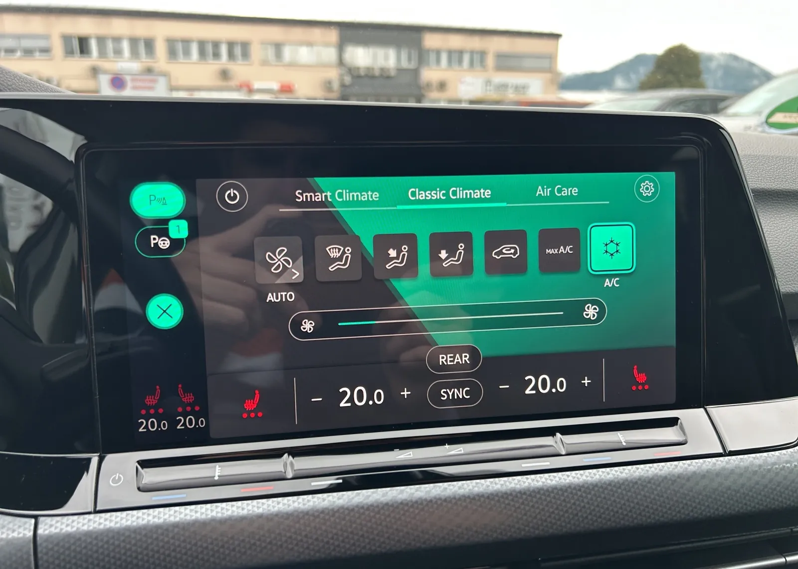 Zunanja slika - Volkswagen Golf - 1,5 TSI ACT BMT Life - 11