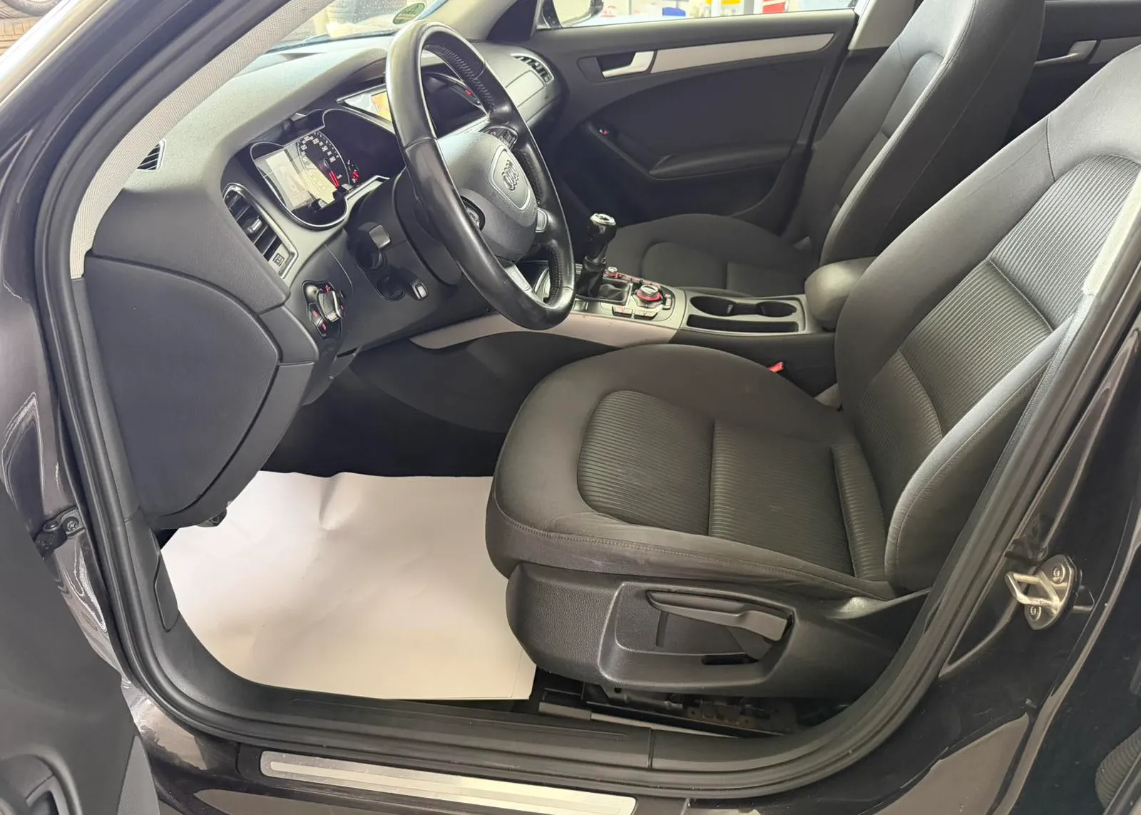Zunanja slika - Audi A4 - 2,0 TDI - 7