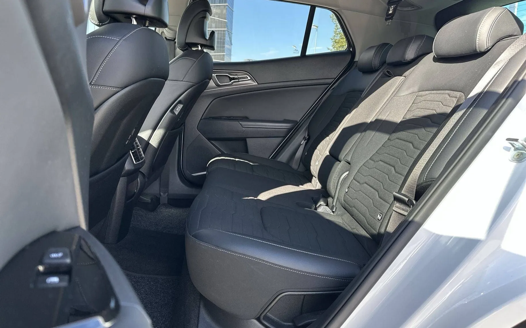 Notranja slika - KIA Sportage - 1.6 T-GDI EX Style ISG - 11