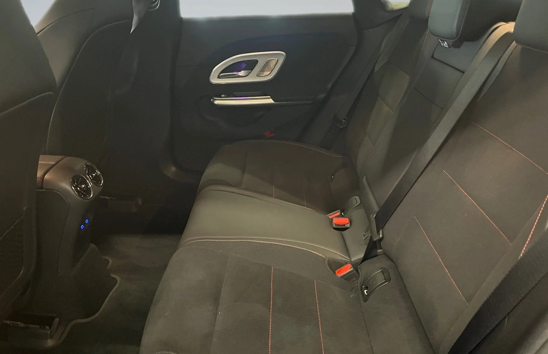 Zunanja slika - Mercedes-Benz CLA-Razred - CLA 250+ EQ Tech AMG Line - 11