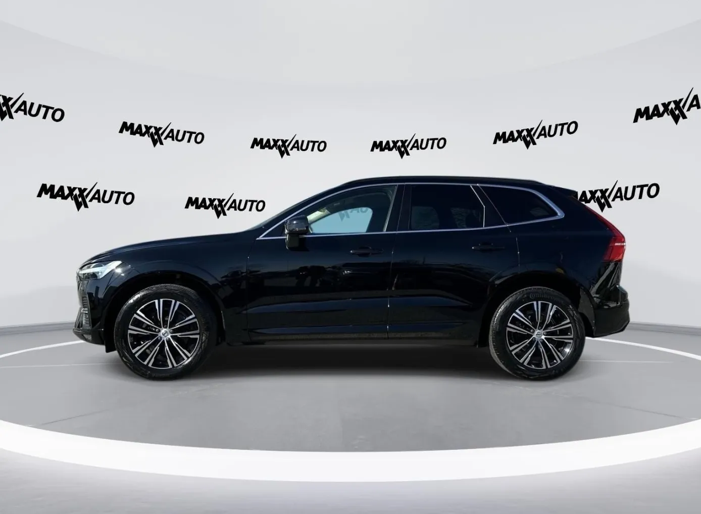 Zunanja slika - Volvo XC60 - B4D Core Avt. LED-KAMERA-KEYLESS - 4