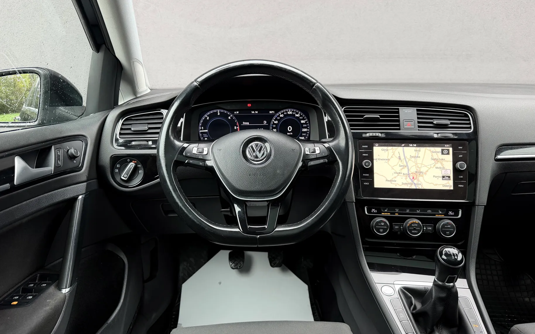 Zunanja slika - Volkswagen Golf - 2.0 TDI BMT Highline 2.LASTNIK PANO. VIRTUAL. NAVI - 10