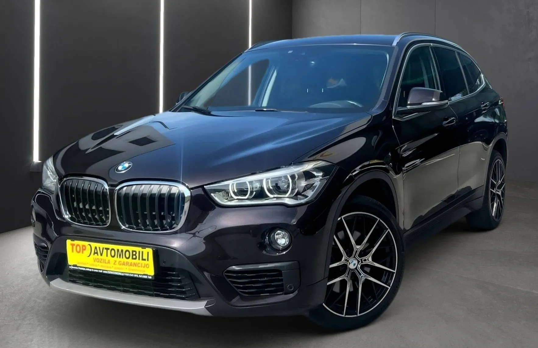 Zunanja slika - BMW X1 - serija : XDrive20d  NAVI PDC KAMERA RADAR LINE ASSIST T.. - 1