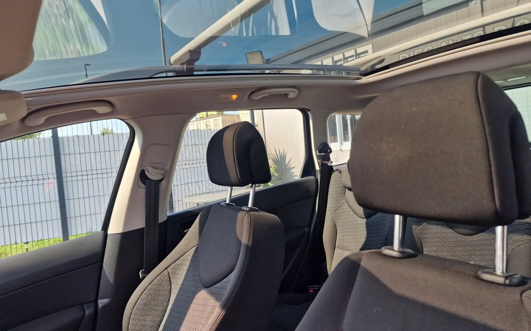 Zunanja slika - Peugeot 308 - 1.6 55.000km OBROK 84X-51EUR NA KREDIT BREZ POLO - 4