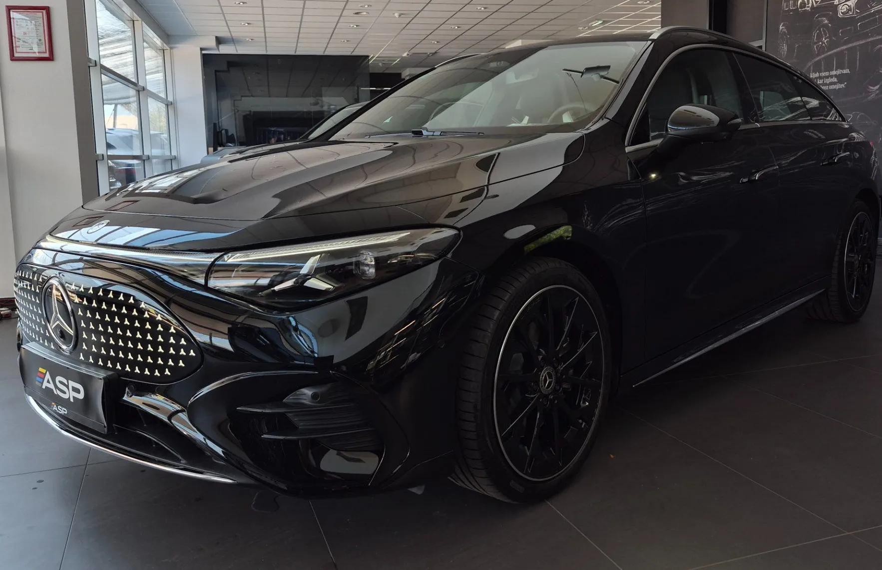 Zunanja slika - Mercedes-Benz CLA-Razred - CLA Shooting Brake 250+ EQ Tech AMG Line - 3