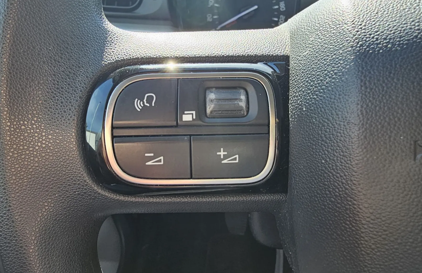 Zunanja slika - Citroën C3 - 1.2 Feel Pack|avt.klima|FuLED|Navi|PDC|Bluetooth|U - 14