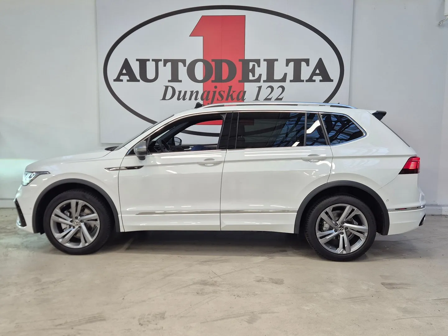 Zunanja slika - Volkswagen Tiguan - Allspace R-Line 2.0 TDI 4M DSG - 3