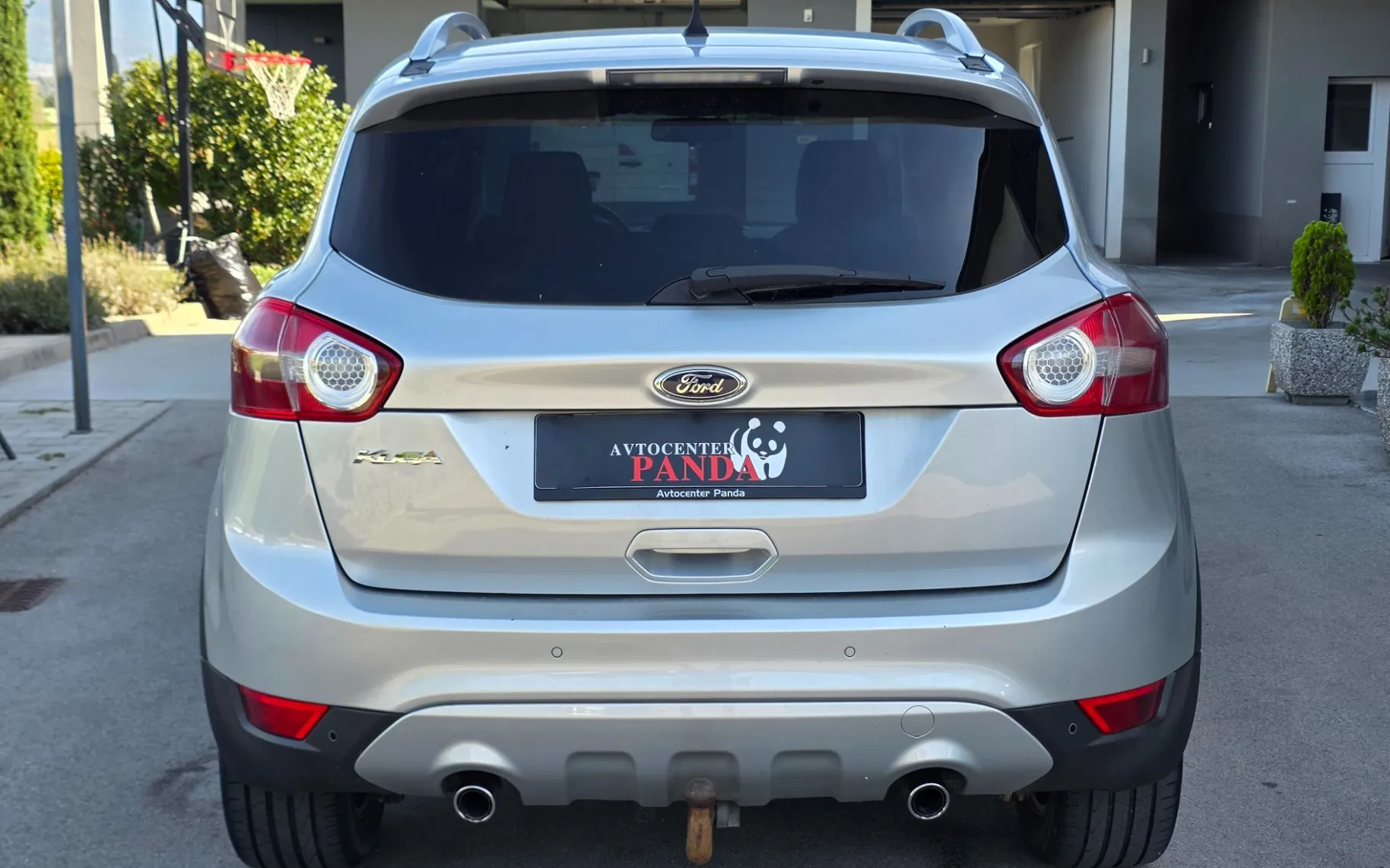 Zunanja slika - Ford Kuga - 2,0 TDCi AWD - 8