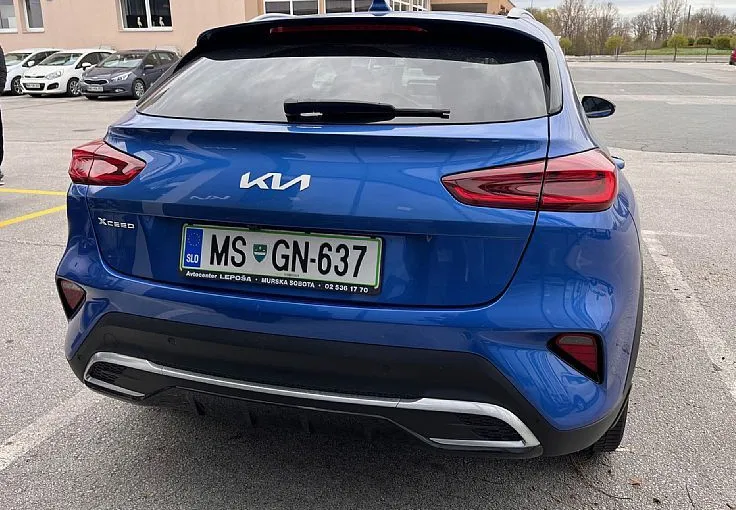 Zunanja slika - KIA XCeed - 1.5 T-GDi EX Way ISG. M T 118 kW - 8