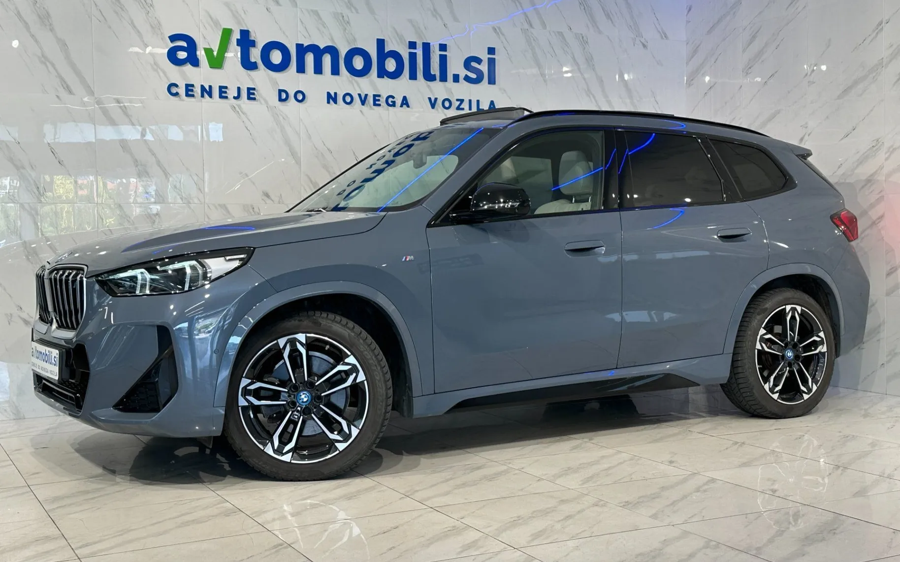 Zunanja slika - BMW iX1 - xDrive30 |M-Sport|ACC|Pano|HUD|Harman|360K|SLO|... - 2