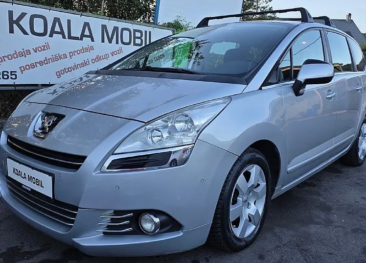 Zunanja slika - Peugeot 5008 - ACCESS 1.6 HDI 115 FAP AVT. NAVI-ALU-PDC - 19