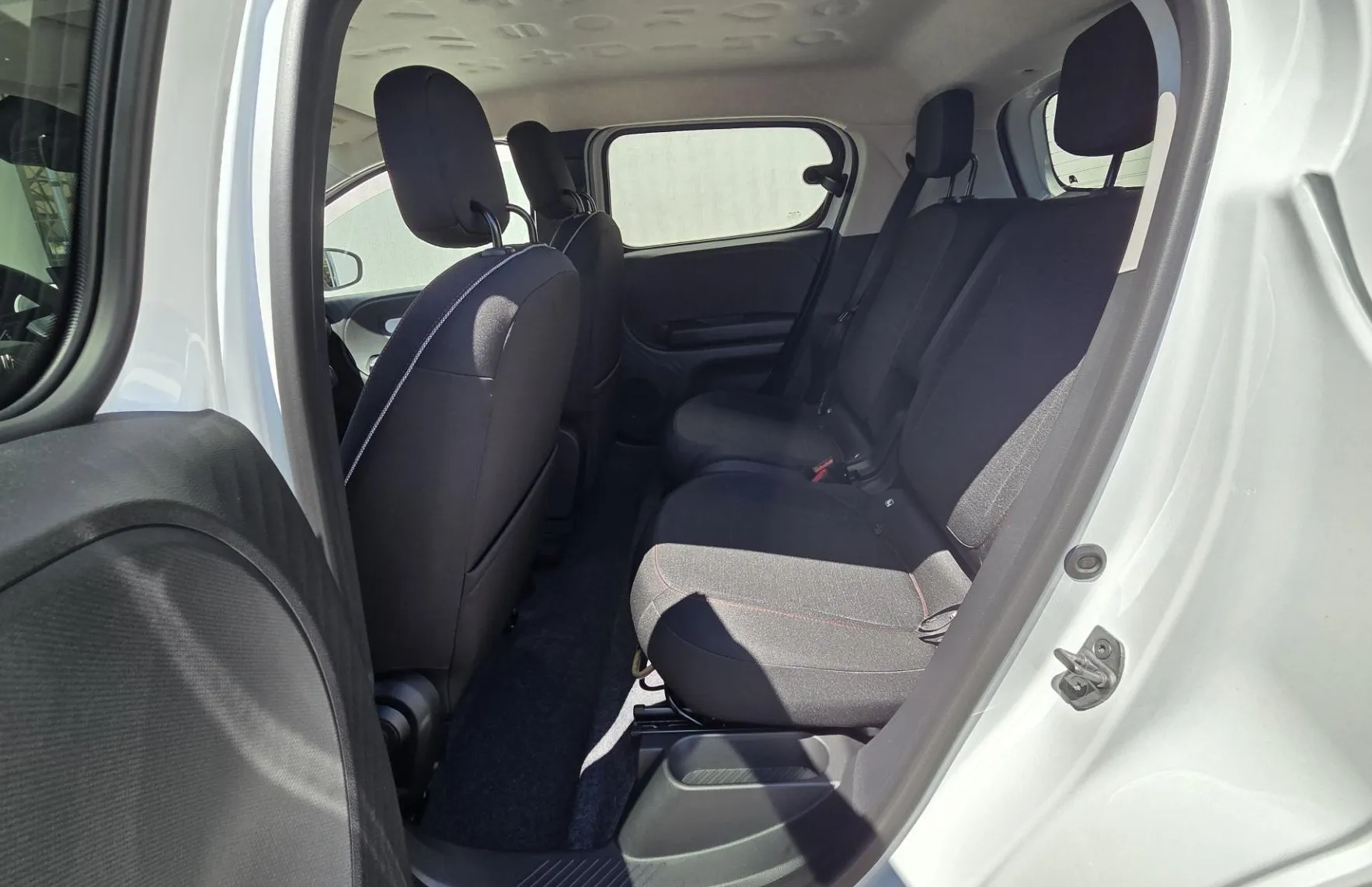 Zunanja slika - Renault Twingo - E-Tech Techno - 13