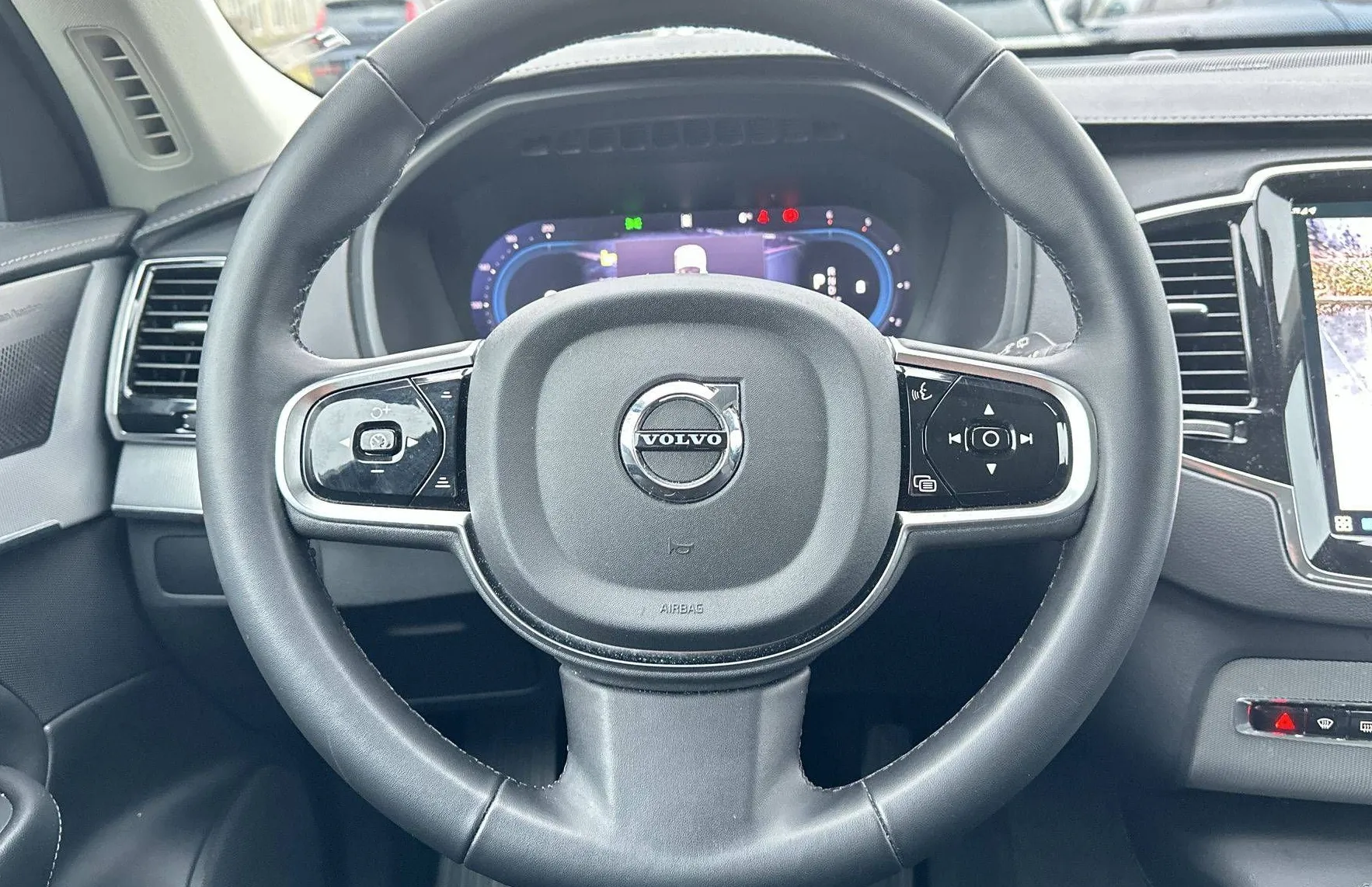 Zunanja slika - Volvo XC90 - B5D AWD Plus Bright Avt. 7 sedežev PANO-KLJUKA - 15