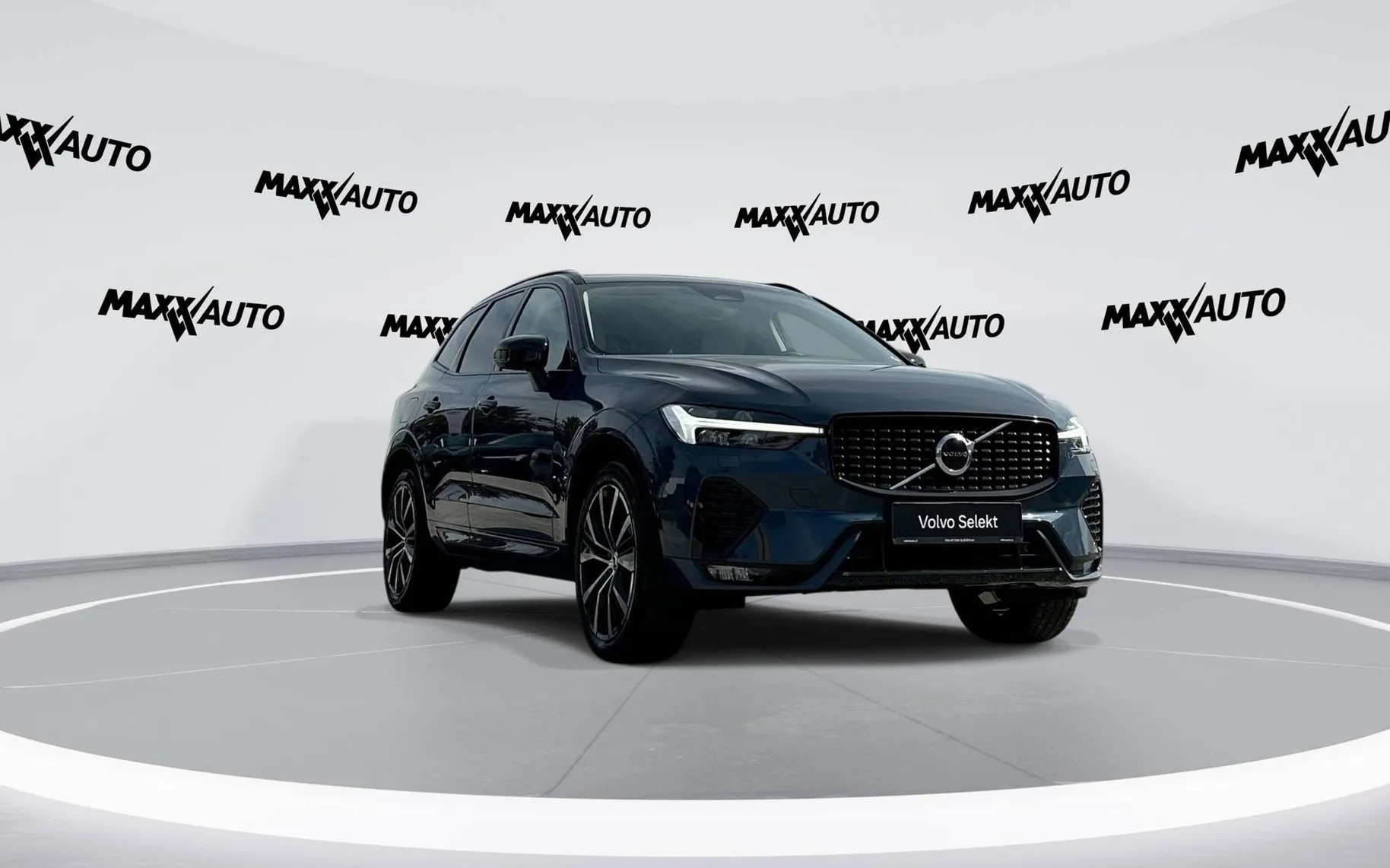 Zunanja slika - Volvo XC60 - B4 AWD MILD HYBRID PLUS DARK - 3