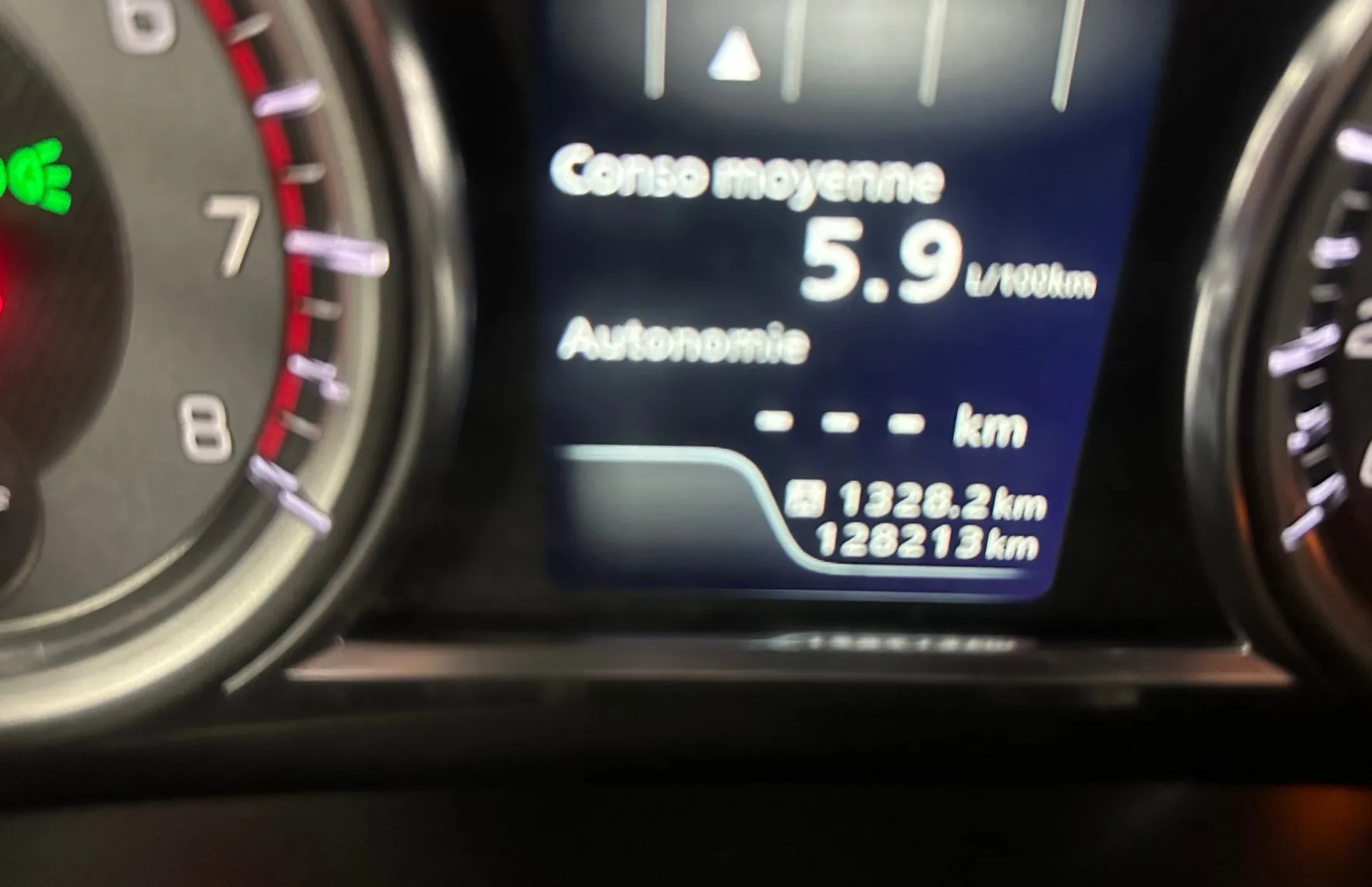 Zunanja slika - Suzuki Vitara - 1.4 BOOSTERJET 103KW.NAVI.GRE.SEDEŽEV.128.000 KM - 7