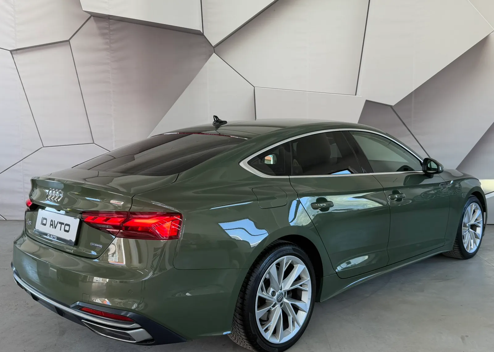 Zunanja slika - Audi A5 - Sportback 40 TDI S tronic - 4