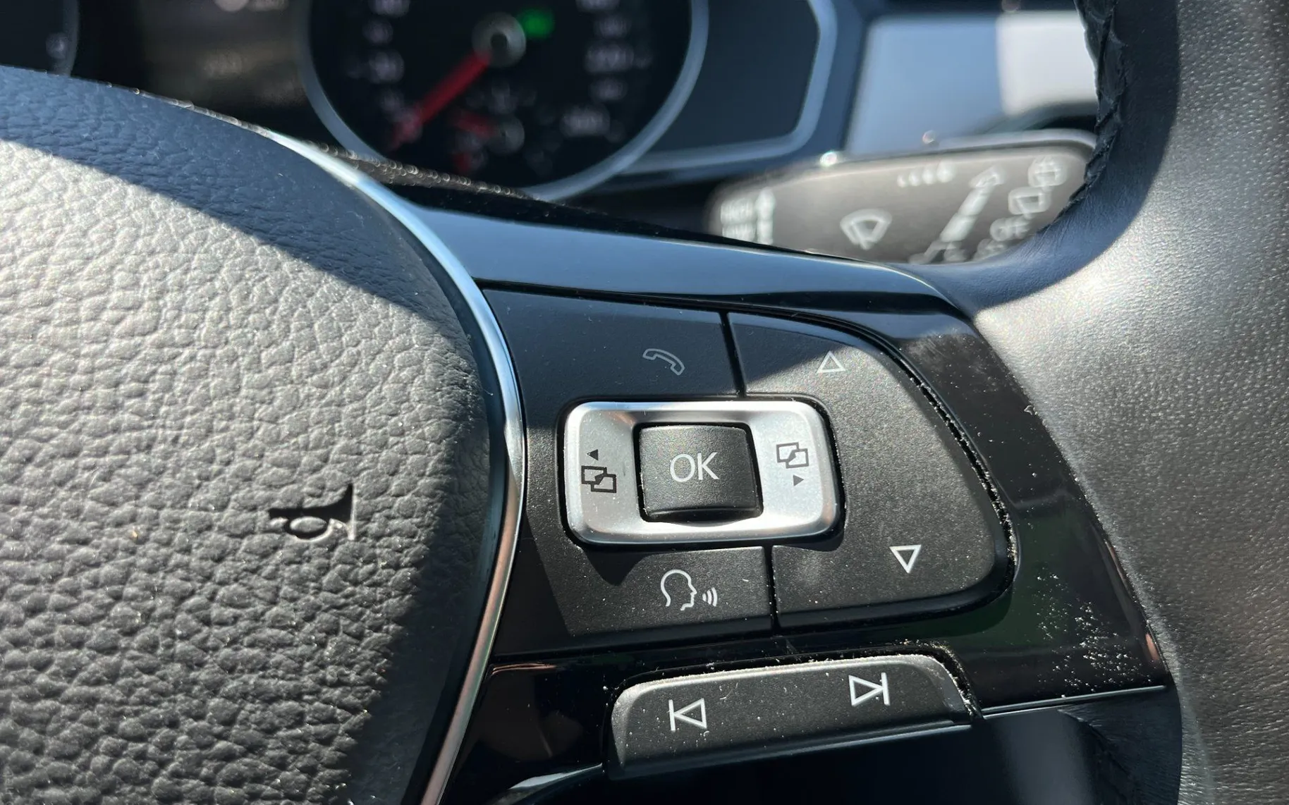 Zunanja slika - Volkswagen Passat - 2.0 TDI BMT Highline DSG.DYNA. LED.ACC.MASAŽ. - 16