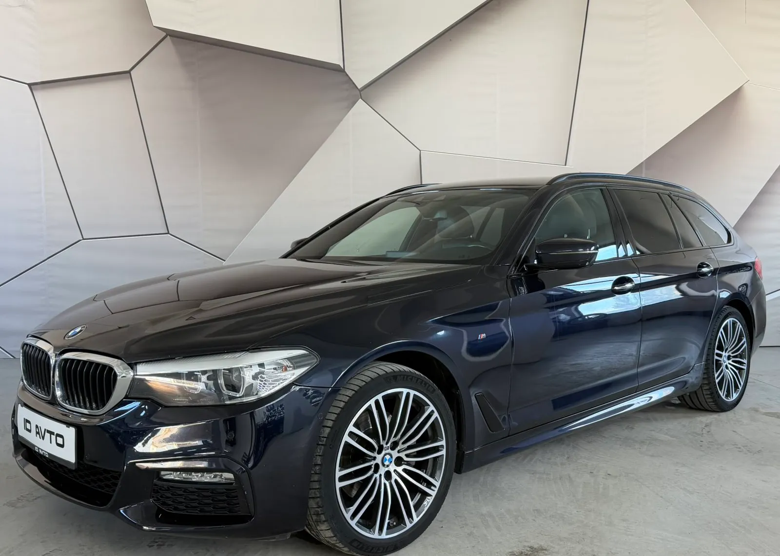 Zunanja slika - BMW Serija 5 - 520d xDrive touring Avt. - 5