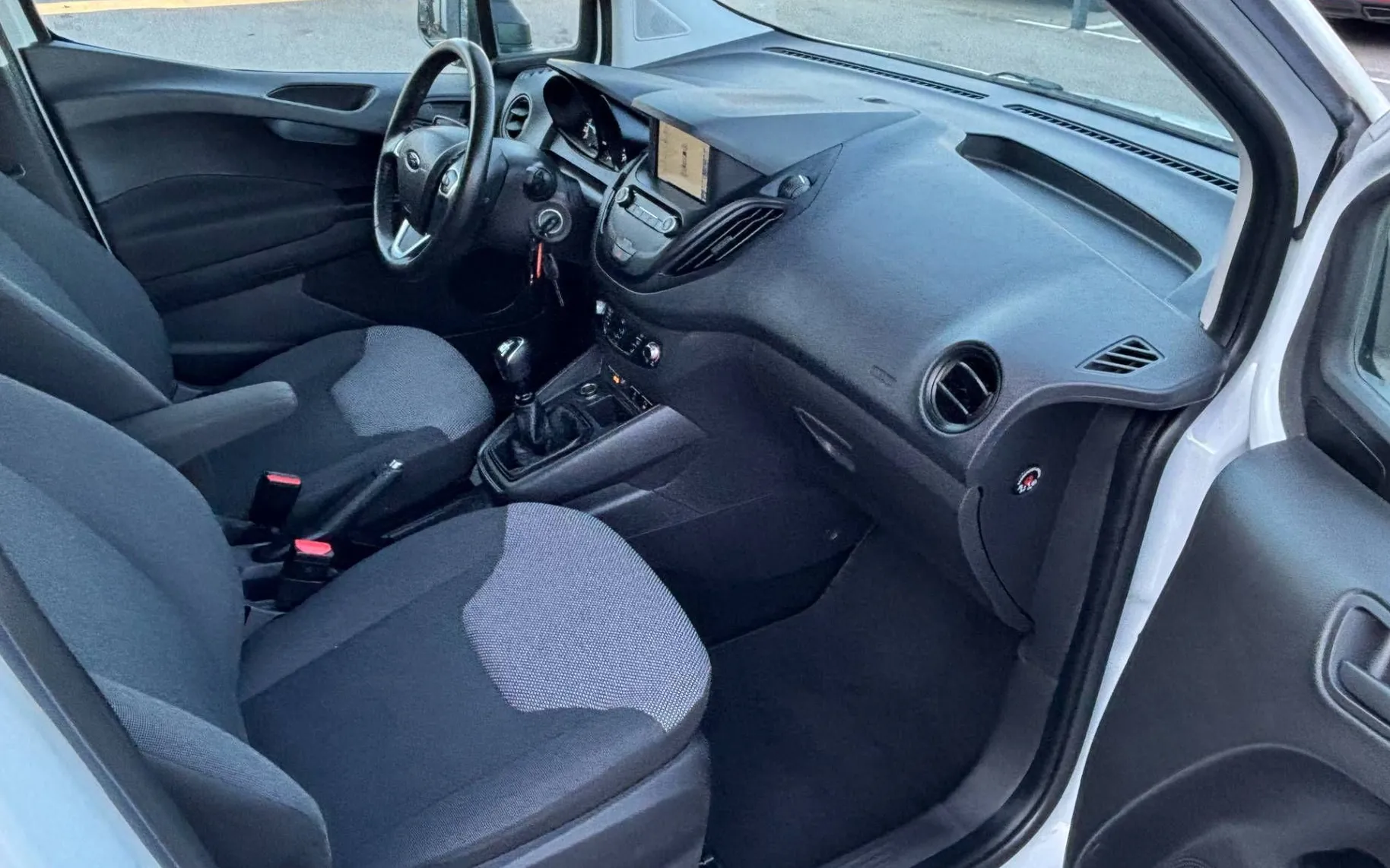 Zunanja slika - Ford Tourneo - Courier 1.5 Tdci KAMERA-NAVI-LEASING-LEANPAY... - 11