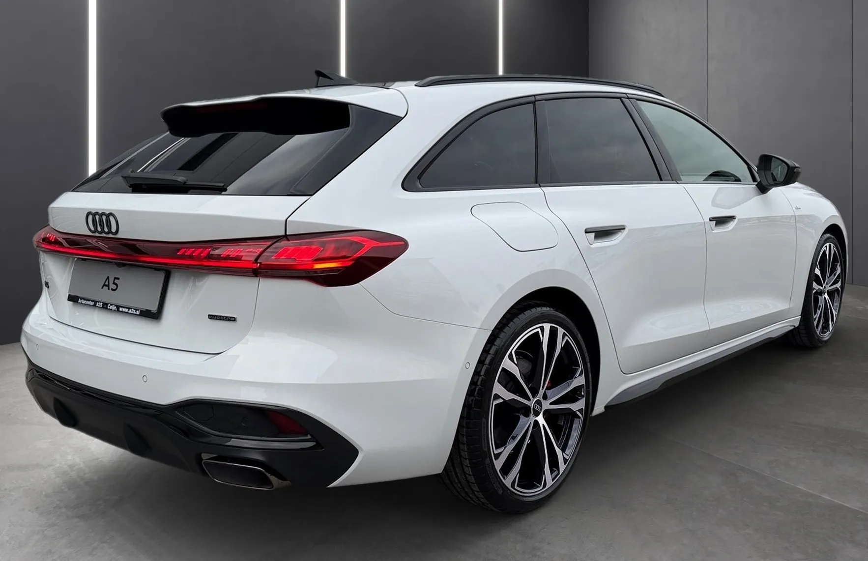 Zunanja slika - Audi A5 - Avant TFSI quattro 150kW S tronic - 3