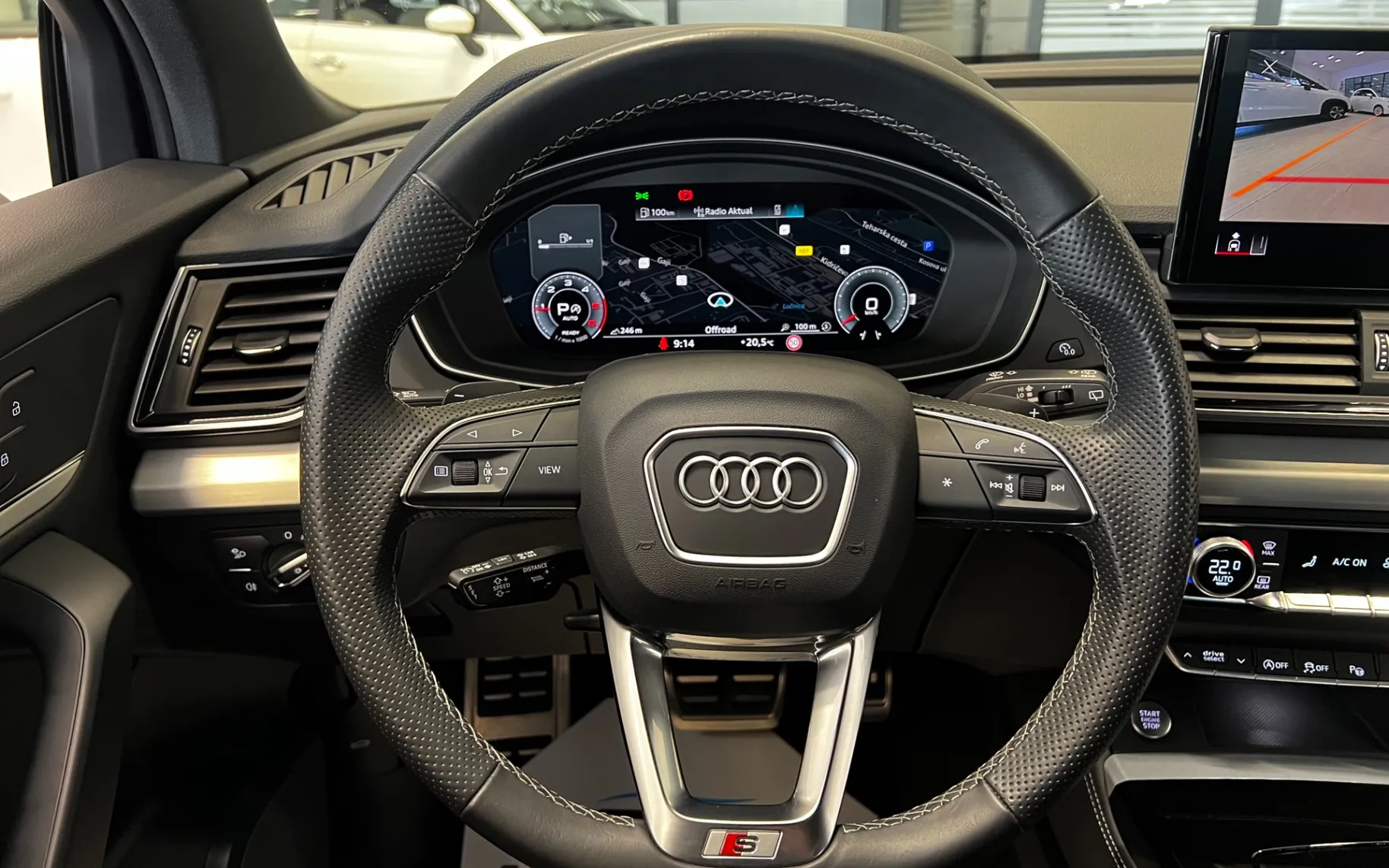 Zunanja slika - Audi Q5 - 40 TDI-Q-S-LINE-MATRIX-HUD-VIRTUAL-KAM360-KEYLESS - 13