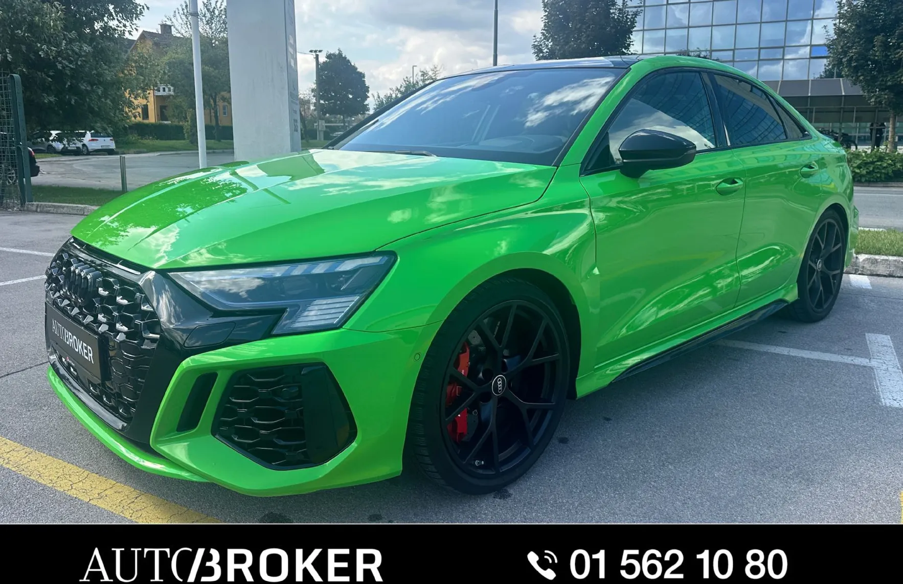 Zunanja slika - Audi S3 - R 2.5 TFSI Q AUT. AKRAPOVIČ NAVI KAM PANO HEADUP - 1