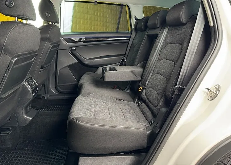 Zunanja slika - Škoda Kodiaq - 2.0 TDI 4X4 AUT.GRETJE VOLANA-360 KAMERA - 17