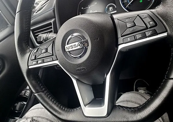 Zunanja slika - Nissan Leaf - Acenta 40kW LED NAVI KAMERA 360 PDC KEYLESS - 11