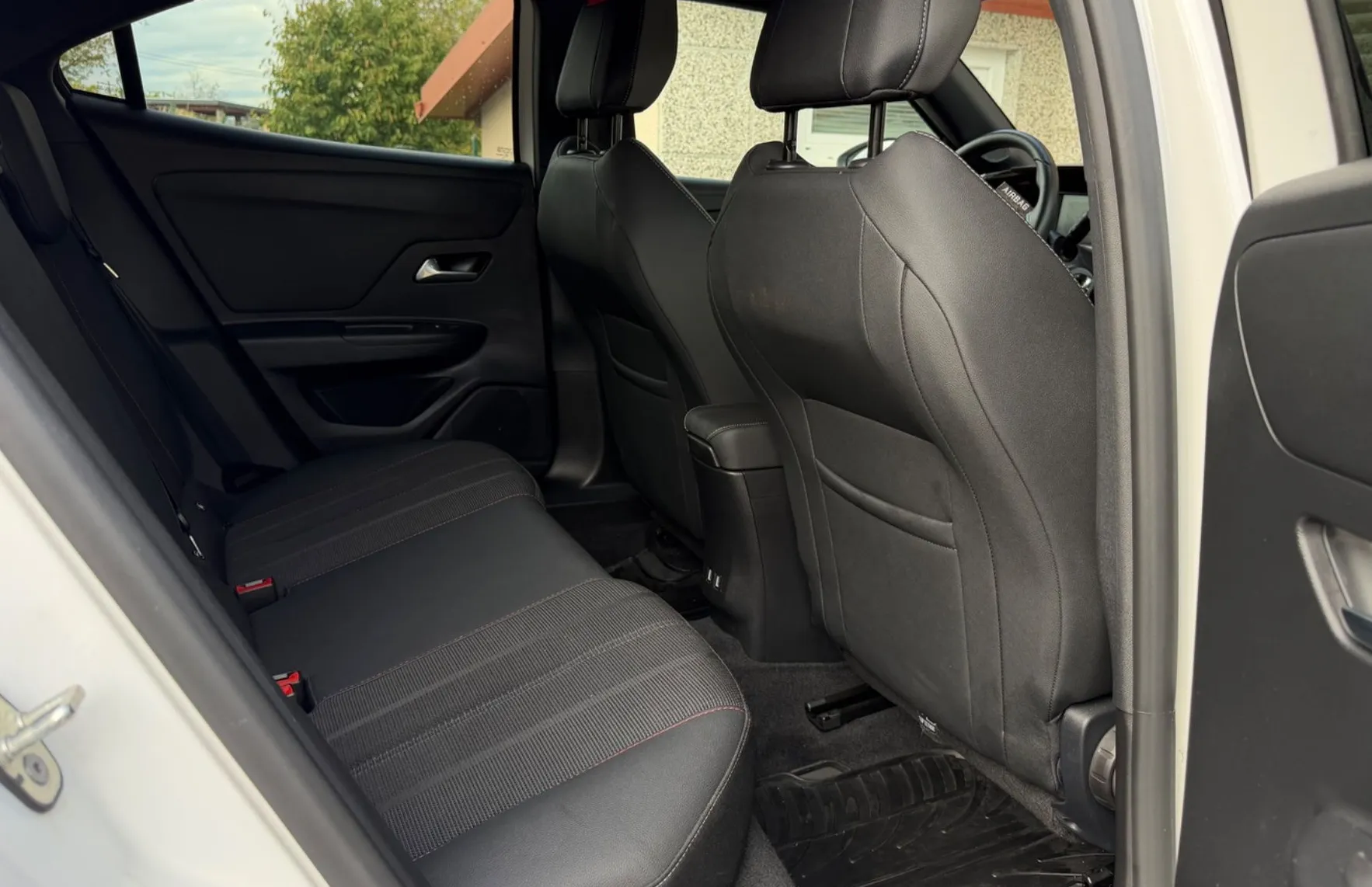 Zunanja slika - Opel Mokka - 1.2 Turbo GS Line SLOVENSKA 1.LASTNIK 60.000km - 7