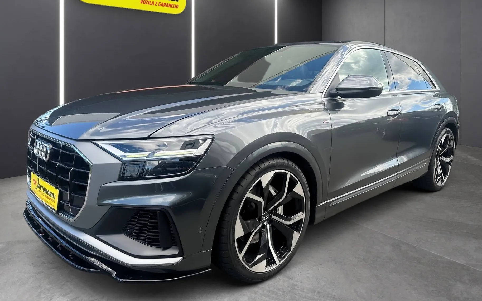 Zunanja slika - Audi Q8 - 50 TDI QUATTRO S-LINE MATRIX NAVI TEMP KAM PDC T - 3