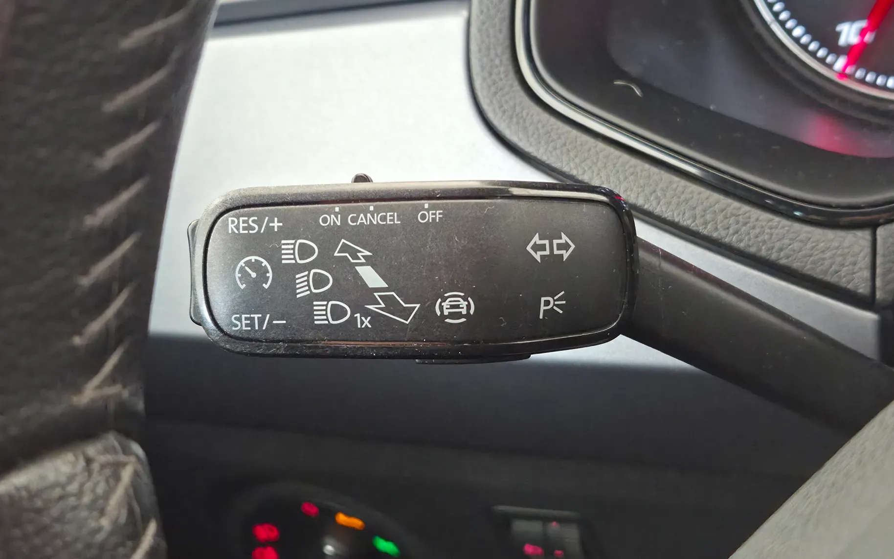 Zunanja slika - Seat Arona - 1.0 TSI Style DSG 1.LASTNIK SLO.POREKLO - 16