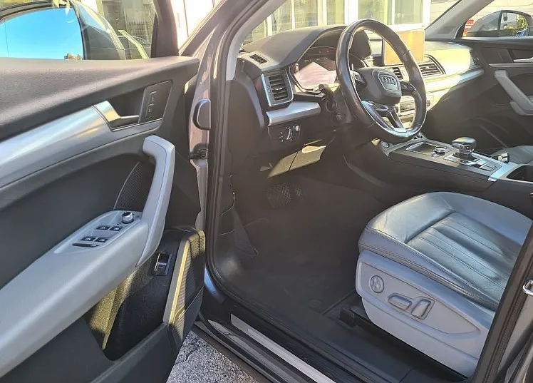 Zunanja slika - Audi Q5 - 40 TDI quattro S tronic Sport 140kW - 7