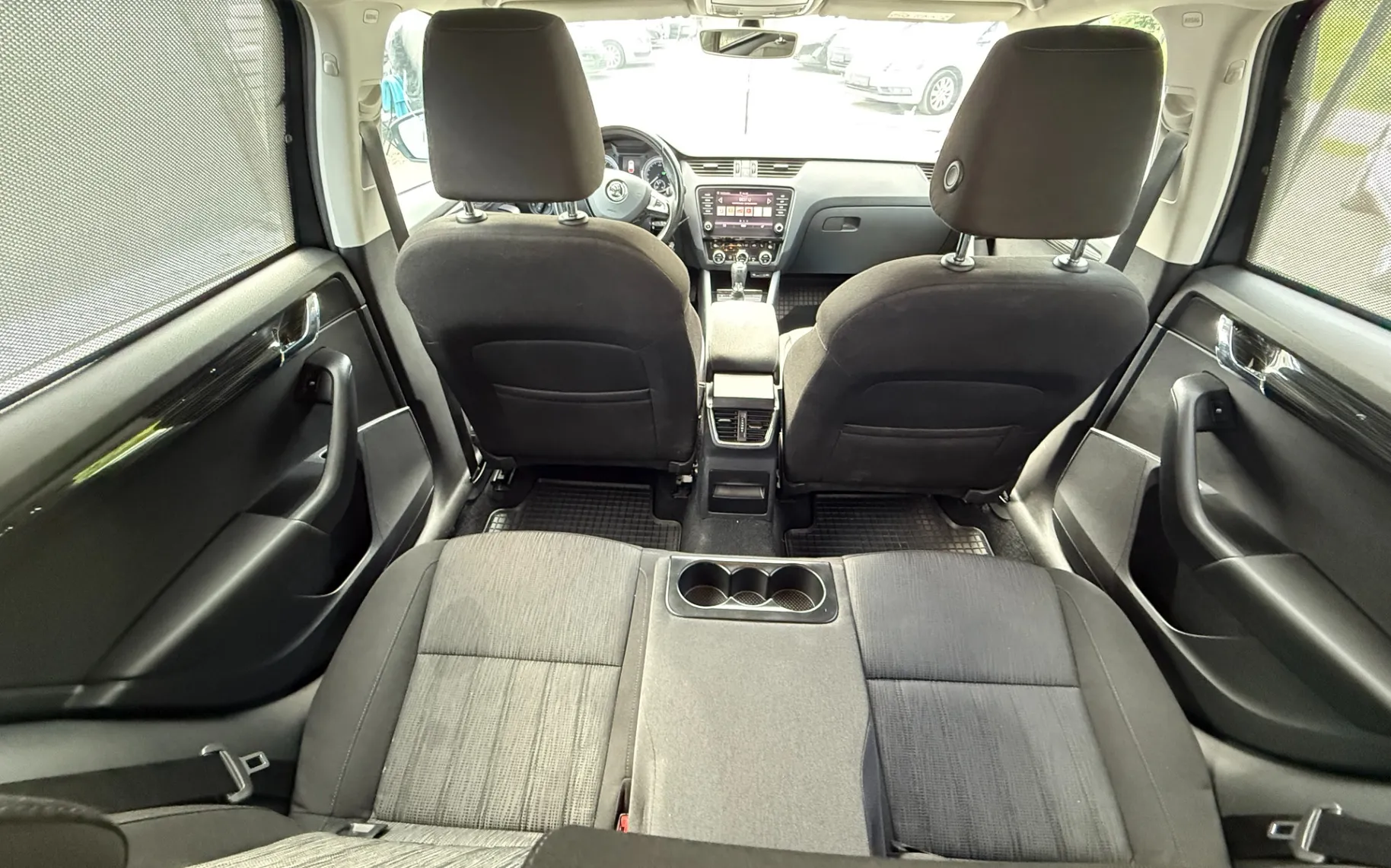 Zunanja slika - Škoda Octavia - 2.0 TDI 110KW Avt - 11