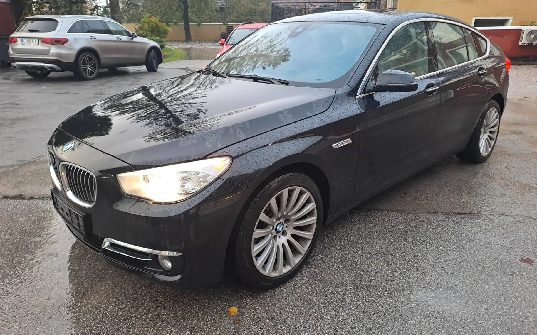 Zunanja slika - BMW serija 5 Gran Turismo: - 520d Gran Turismo Avt. - 2