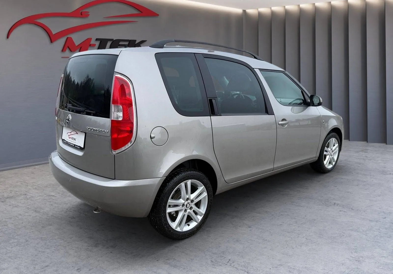 Notranja slika - Škoda Roomster - 1.6 TDI EASY FINANCIRANJE - 8