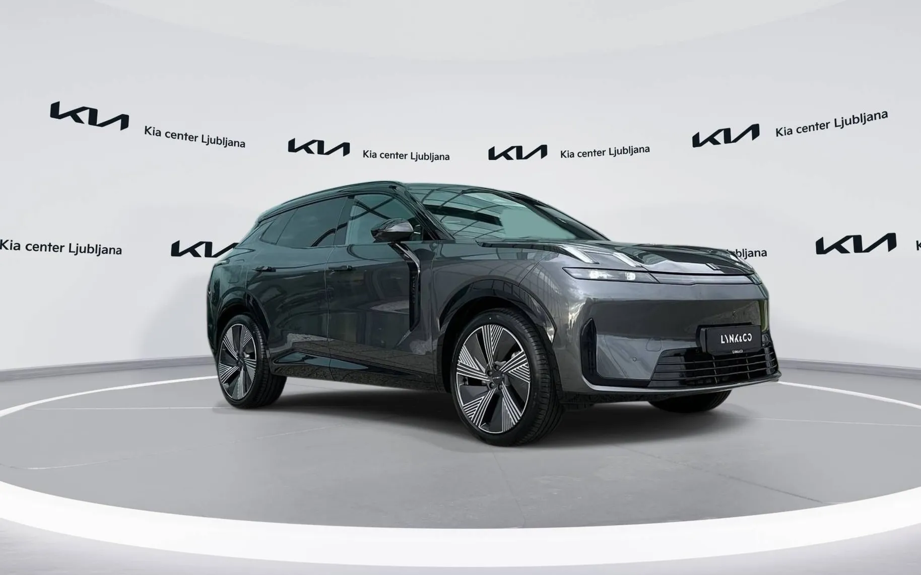 Zunanja slika - Lynk & Co 08 - More 2025 Priključni hibrid... - 3