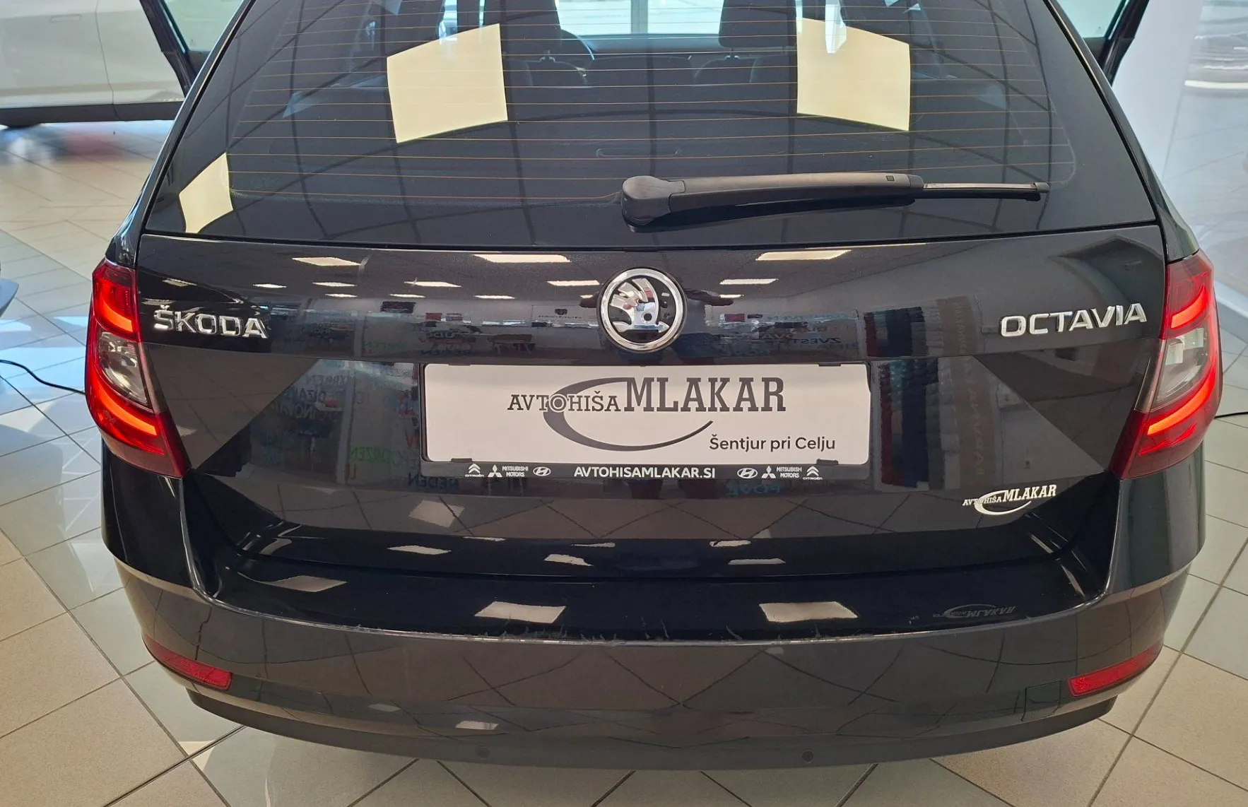 Zunanja slika - Škoda Octavia - Combi 1.0 TSI Family-LED-NAVI-PDC-ODLIČEN- - 5