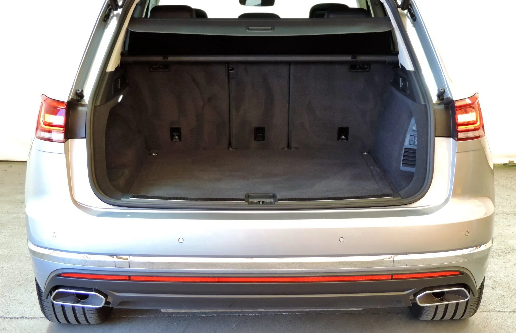 Zunanja slika - VW Touareg - 4motion V6 TDI BMT  Tiptronic ACC-360KAMERE-ZRAČNO - 20