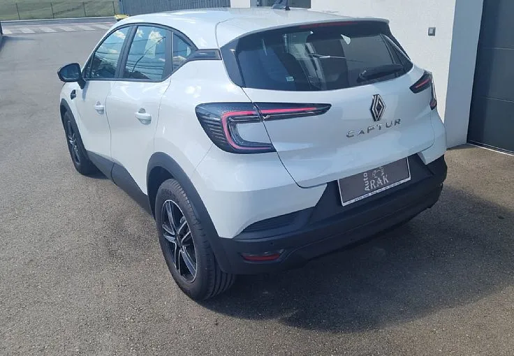 Zunanja slika - Renault Captur - TCe 90 Techno 5906 KM, PRVI LASTNIK, SERVISNA - 5