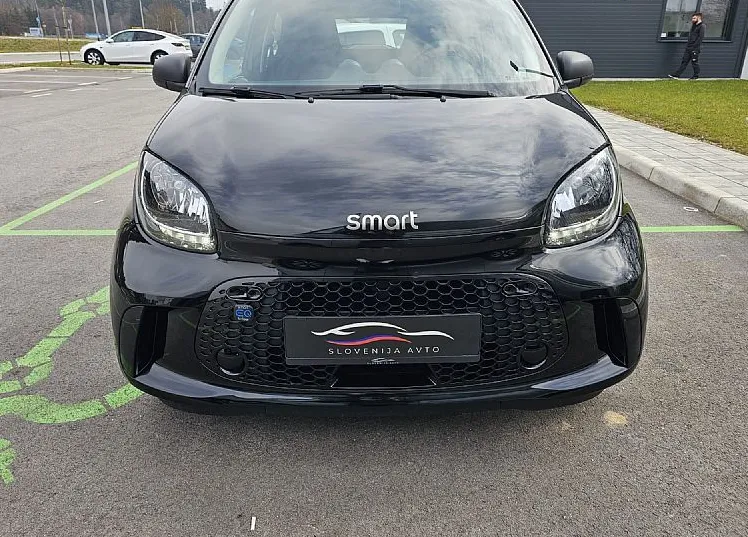 Zunanja slika - Smart Smart forfour - forfour EQ electric drive  82 KM PARKsenz|LED|gretjeSEDEŽEV - 2