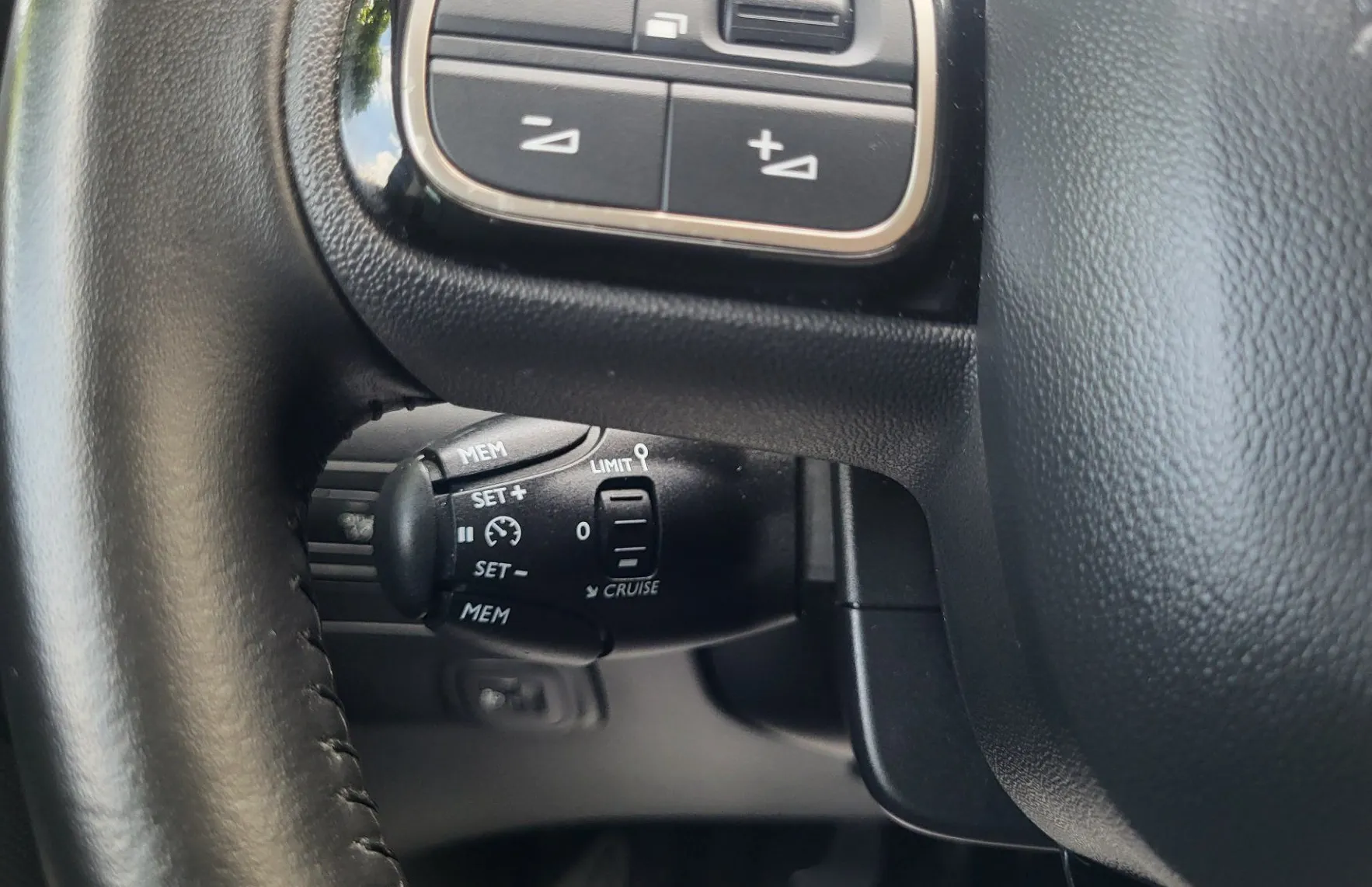 Zunanja slika - Citroën C3 Aircross - 1.2 1last-navi-acc-kamera-el.paket-servisiran - 11