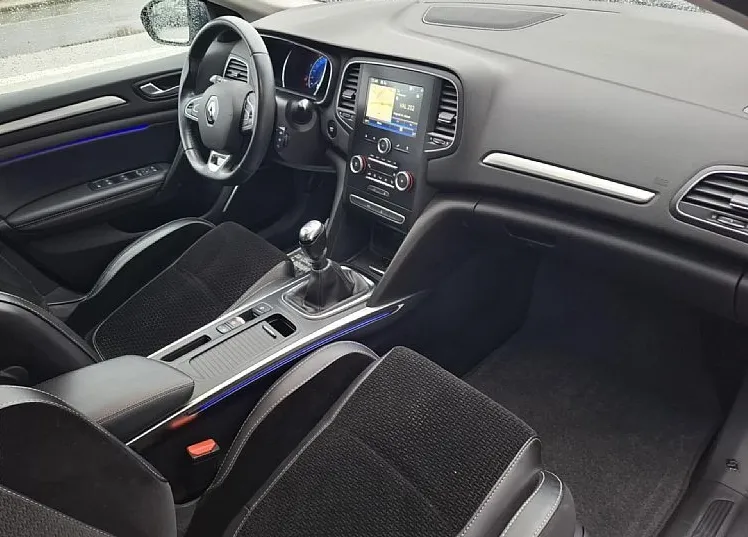Zunanja slika - Renault Mégane - Megane TCe  LIMITED-1.LASTNICA-SLO.POREKLO-OPR.GLAVNI SER - 6