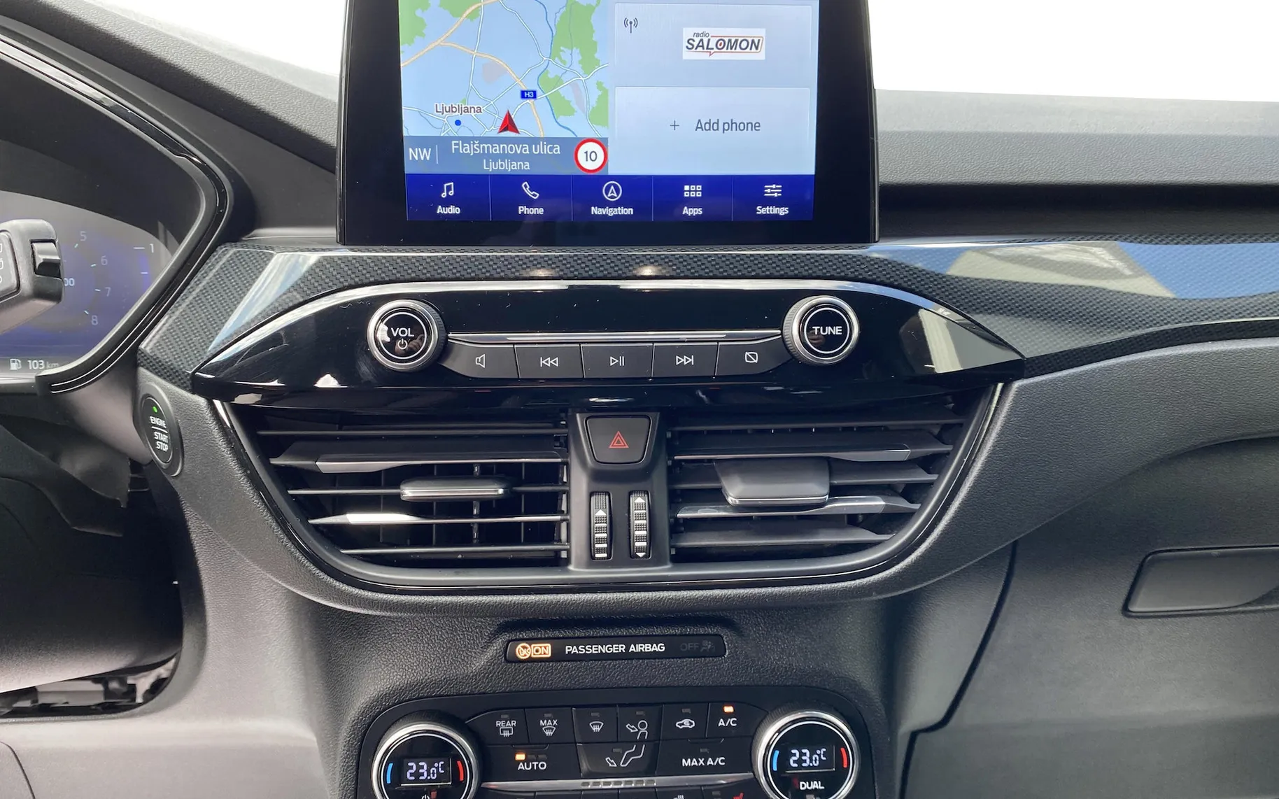 Zunanja slika - Ford Kuga - ST-LINE 1.5 EcoBoost-NAVI-SLO-KAMERA-KEYLESS - 8