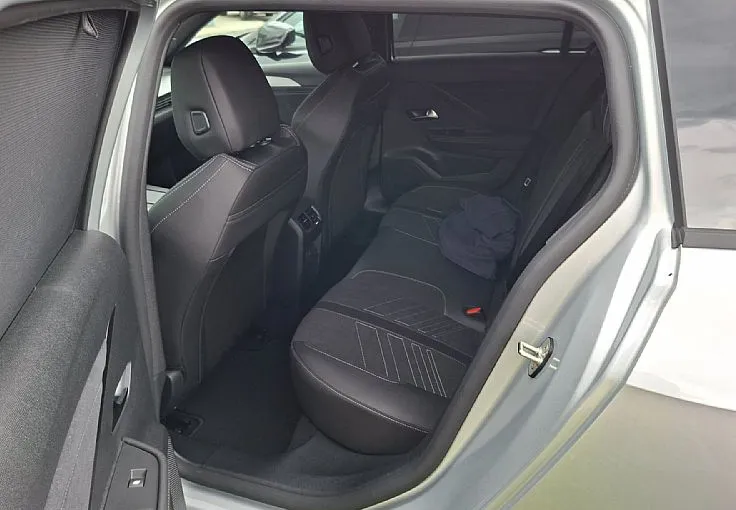 Zunanja slika - Opel Astra - Sports Tourer 1.2 Turbo GS Avt. 130KM - 5